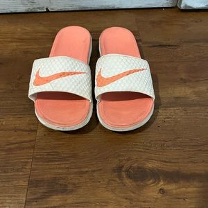 Nike slides